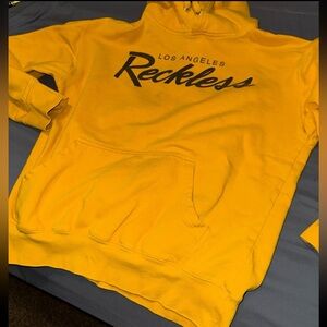 Young & Reckless Yellow / Orange Hoodie Size Medium